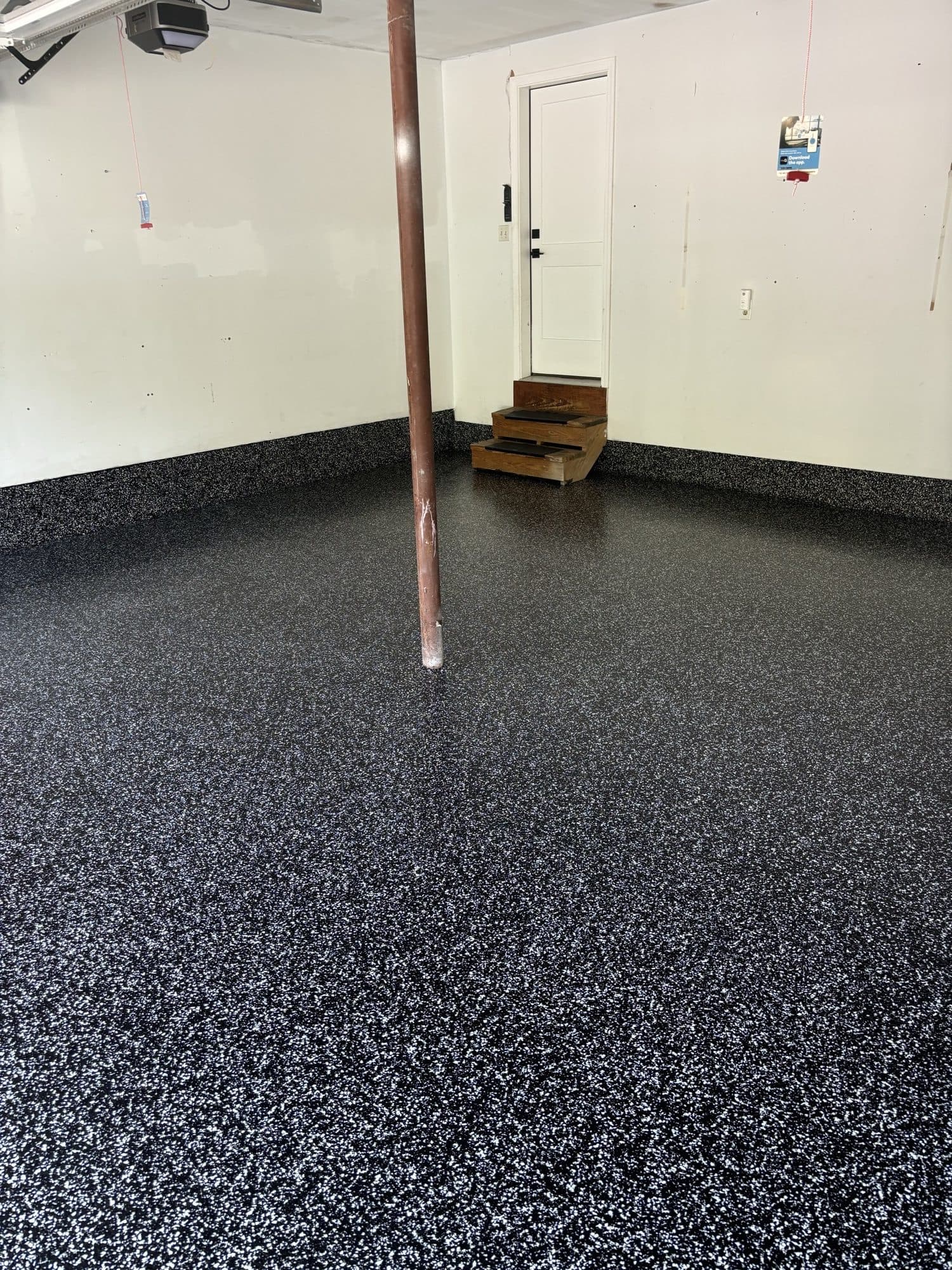 Black flake floor in a clean residential garage